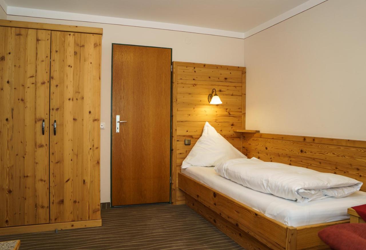 Landgasthof Zur Post Швангау Екстериор снимка